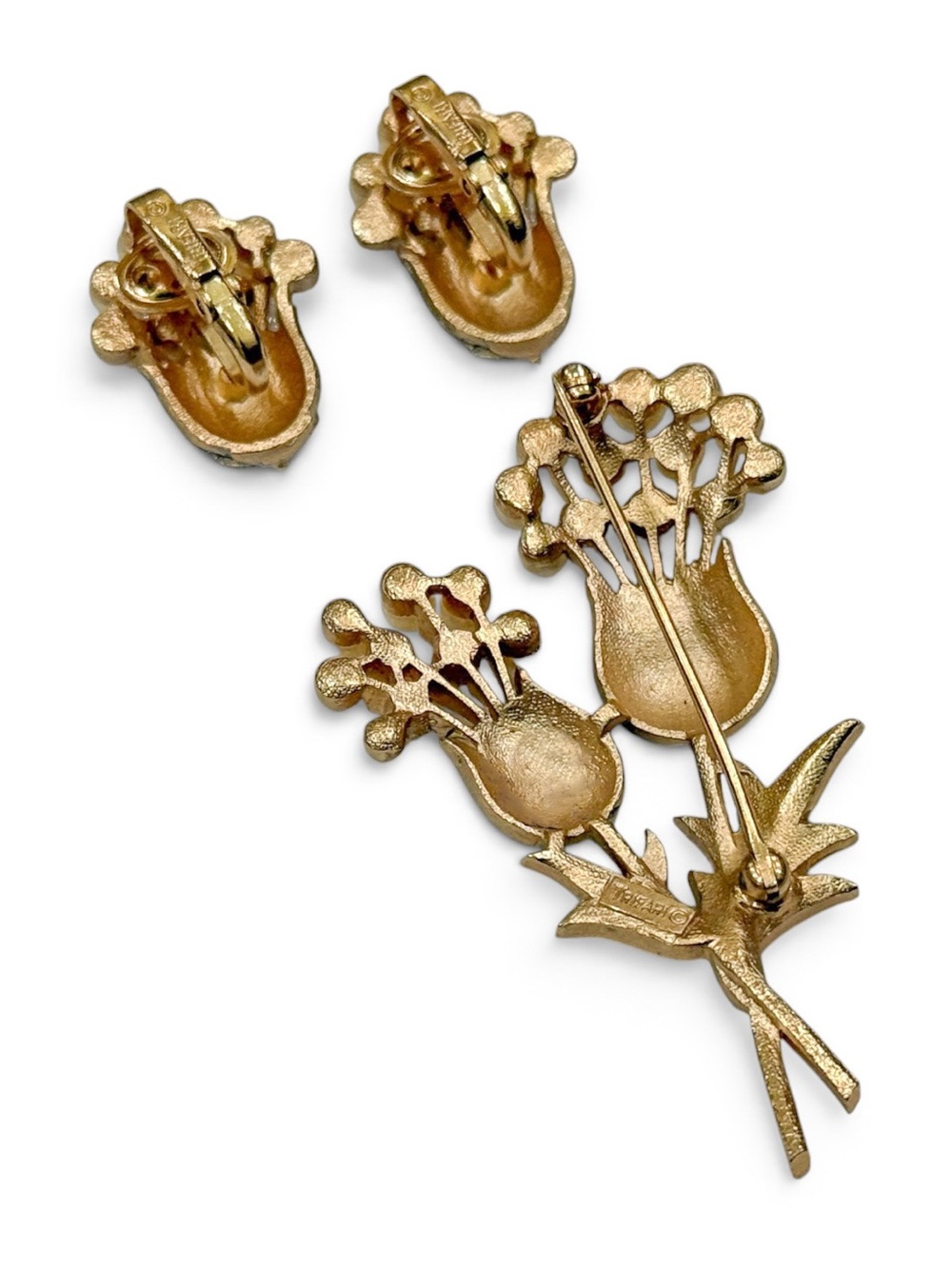 Vintage Crown Trifari Thistle Brooch & Earrings Set Faux Pearl Blue Enamel - Picture 7 of 12